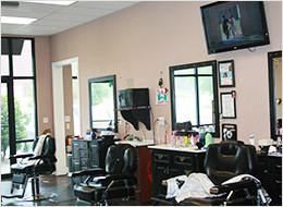 Barber shop on 2887 Kerry Forest Parkway in Tallahassee, FL